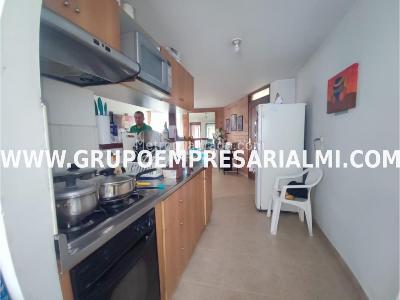 Apartamento en venta en Robledo, Medellín · foto 4 de 18