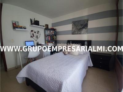 Apartamento en venta en Robledo, Medellín · foto 7 de 18