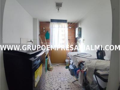 Apartamento en venta en Robledo, Medellín · foto 12 de 18