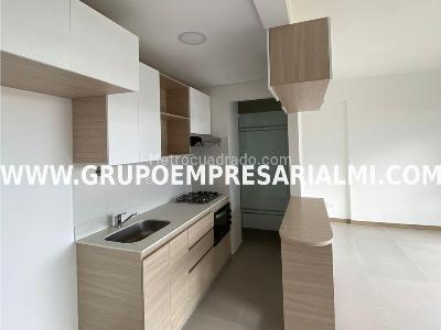 Apartamento de 3 alcobas en venta en Barro Blanco, Rionegro, 76 m² · foto 3 de 16