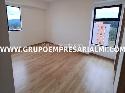 Apartamento de 3 alcobas en venta en Barro Blanco, Rionegro, 76 m² · foto 8 de 16