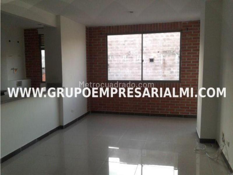 Apartamento Moderno de 3 Alcobas en Belen Granada