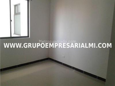 Apartamento de 3 alcobas en arriendo en Belen Granada, Medellín, 80 m² · foto 5 de 10