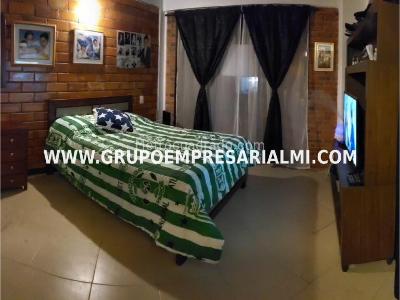 Casa de 4 alcobas en venta en La Doctora, Sabaneta, 200 m² · foto 14 de 20