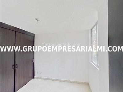 Apartamento en venta en Alicate, Itagüí · foto 6 de 14