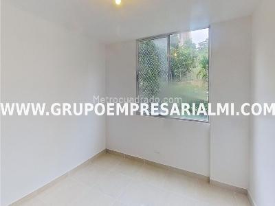 Apartamento en venta en Alicate, Itagüí · foto 9 de 14