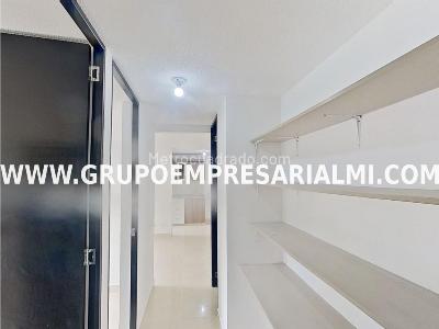 Apartamento en venta en Alicate, Itagüí · foto 10 de 14