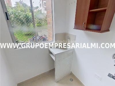 Apartamento en venta en Alicate, Itagüí · foto 11 de 14
