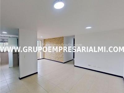 Apartamento en venta en Ditaires, Itagüí · foto 5 de 20