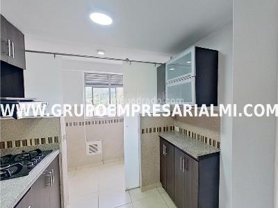 Apartamento en venta en Ditaires, Itagüí · foto 8 de 20
