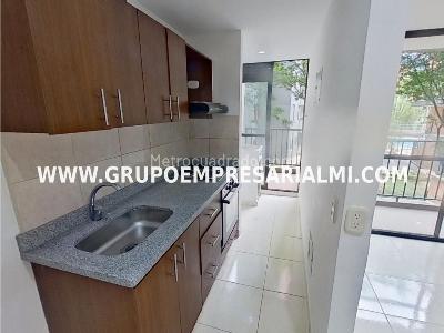Apartamento en venta en Santa Catalina, Itagüí · foto 4 de 17