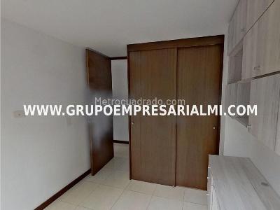 Apartamento en venta en Santa Catalina, Itagüí · foto 6 de 17