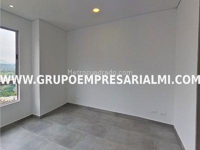 Apartamento de 3 alcobas en venta en La Navarra, Bello, 85 m² · foto 12 de 20