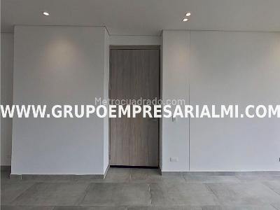 Apartamento de 3 alcobas en venta en La Navarra, Bello, 85 m² · foto 16 de 20