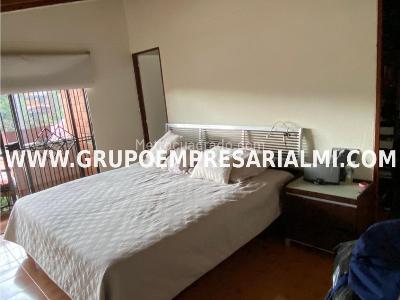 Apartamento en venta en San Jose, Envigado · foto 6 de 13