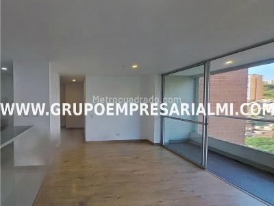 Apartamento de 3 alcobas en venta en La Doctora, Sabaneta, 89 m² · foto 3 de 20