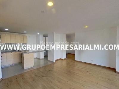 Apartamento de 3 alcobas en venta en La Doctora, Sabaneta, 89 m² · foto 4 de 20