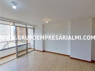 Apartamento de 3 alcobas en venta en Restrepo Naranjo, Sabaneta, 76 m² · foto 3 de 19