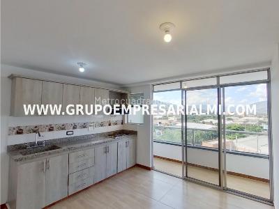 Apartamento de 3 alcobas en venta en Restrepo Naranjo, Sabaneta, 76 m² · foto 6 de 19