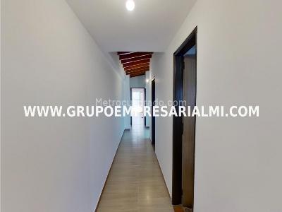Apartamento de 3 alcobas en venta en Restrepo Naranjo, Sabaneta, 76 m² · foto 17 de 19