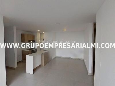 Apartamento en venta en Ditaires, Itagüí · foto 2 de 20