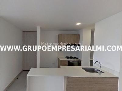 Apartamento en venta en Ditaires, Itagüí · foto 4 de 20