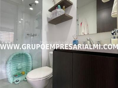 Apartamento de 2 alcobas en venta en San German, Medellín, 66 m² · foto 10 de 11
