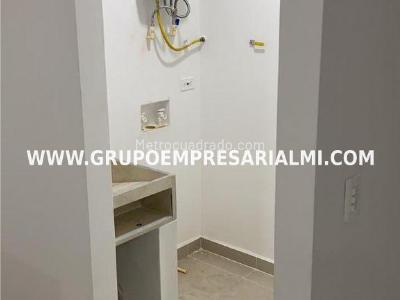 Apartamento de 3 alcobas en venta en Cabañitas, Bello, 81 m² · foto 8 de 12