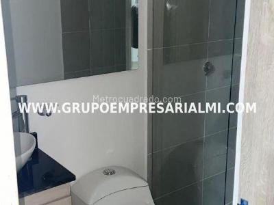 Apartamento de 3 alcobas en venta en Cabañitas, Bello, 81 m² · foto 10 de 12