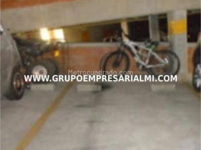 Apartamento de 2 alcobas en venta en Aves Maria, Sabaneta, 70 m² · foto 11 de 11