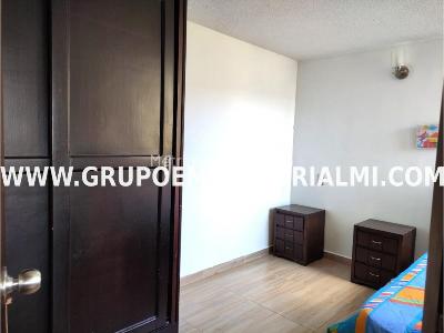 Apartamento en venta en San Pablo, Itagüí · foto 12 de 20