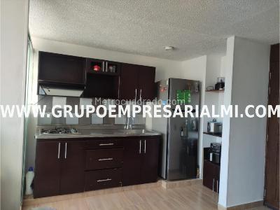 Apartamento en venta en San Pablo, Itagüí · foto 3 de 20
