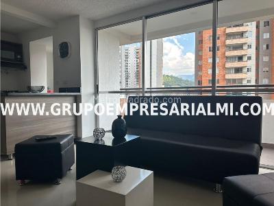 Apartamento de 3 alcobas en arriendo en Los Colores, Medellín, 65 m² · foto 3 de 18