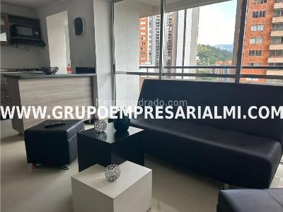 Apartamento de 3 alcobas en arriendo en Los Colores, Medellín, 65 m² · foto 4 de 18
