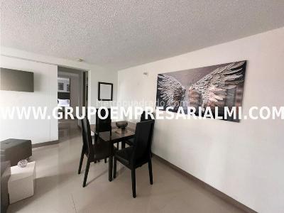 Apartamento de 3 alcobas en arriendo en Los Colores, Medellín, 65 m² · foto 6 de 18