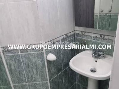 Apartamento de 3 alcobas en arriendo en Santa Lucia, Medellín, 80 m² · foto 11 de 15
