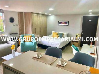 Apartaestudio en venta en El Poblado, Medellín, 31 m² · foto 3 de 14