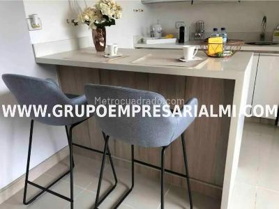 Apartaestudio en venta en El Poblado, Medellín, 31 m² · foto 8 de 14