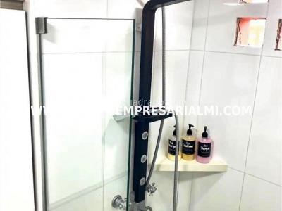 Apartaestudio en venta en El Poblado, Medellín, 31 m² · foto 11 de 14