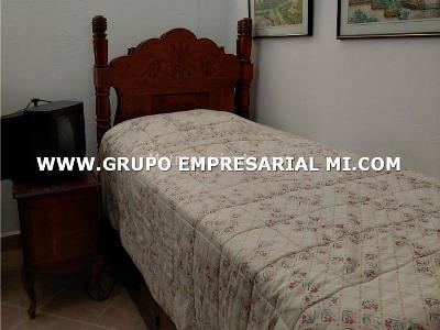 Casa de 4 alcobas en venta en La Candelaria, Medellín, 190 m² · foto 8 de 19