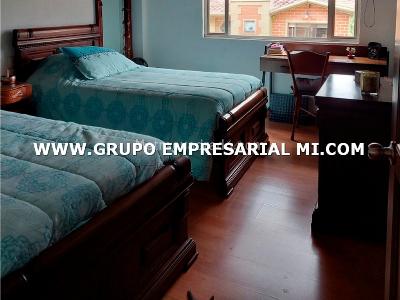 Casa de 4 alcobas en venta en La Candelaria, Medellín, 190 m² · foto 9 de 19