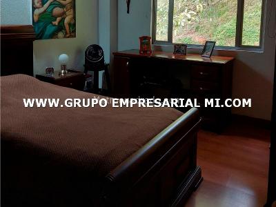 Casa de 4 alcobas en venta en La Candelaria, Medellín, 190 m² · foto 15 de 19