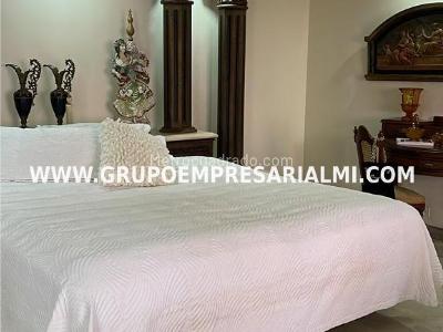 Casa en arriendo en El Poblado, Medellín · foto 11 de 20