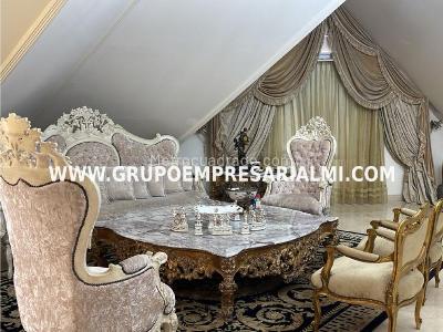Casa en arriendo en El Poblado, Medellín · foto 17 de 20