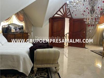 Casa en arriendo en El Poblado, Medellín · foto 19 de 20