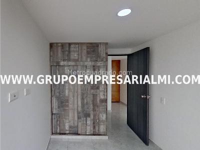 Apartamento en venta en El Poblado, Medellín · foto 6 de 19