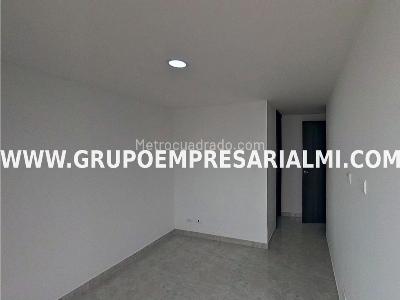 Apartamento en venta en El Poblado, Medellín · foto 8 de 19