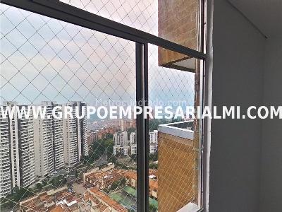 Apartamento en venta en El Poblado, Medellín · foto 15 de 19