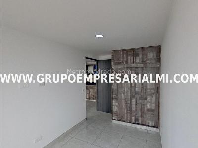 Apartamento en venta en El Poblado, Medellín · foto 5 de 19