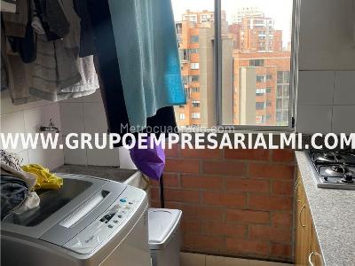 Apartamento en venta en El Poblado, Medellín · foto 10 de 14